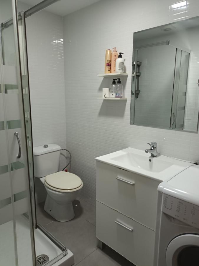 Apartamentos Vialia Sol Y Playa Malaga Bagian luar foto